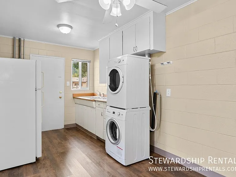76243 Gale St #1 — Photo 6