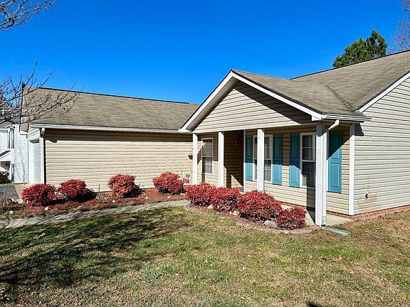 3rd image of 7631 Fern Hollow Dr