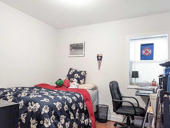 4th image of 7818 Coddle Harbor Ln
