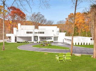 28 Old Stone Hill Rd, Pound Ridge, NY 10576