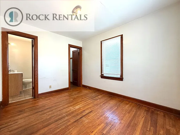 502 W 14th Ave — Photo 3