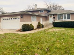 519 N Wheeler St, Griffith, IN 46319