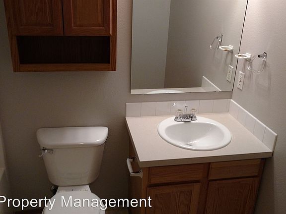 5th image of 12104 114th Avenue Ct E #12106