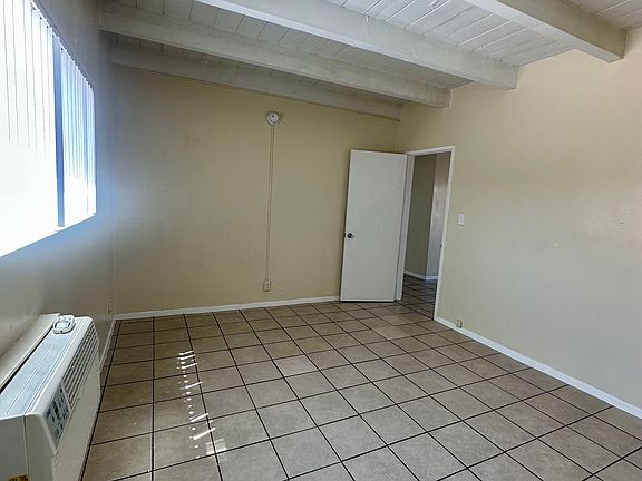 5th image of 5326 Cahuenga Blvd #6