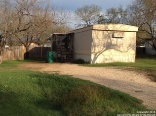 505 Elm St, Jourdanton, TX 78026