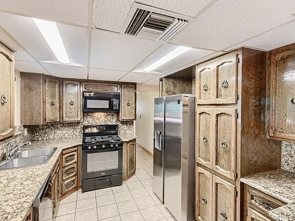 4th image of 5429 Sepulveda Ave
