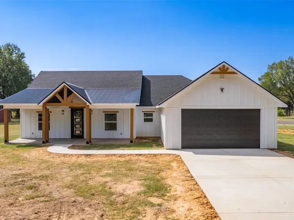 1273 County Road 2370, Alba, TX 75410