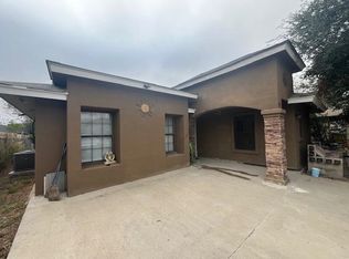 137 Pamplona Loop, Laredo, TX 78046