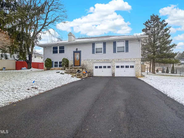 516 Woodburne Drive, Utica, NY 13502