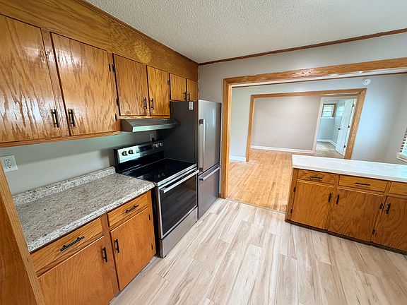 2nd image of 112 Justice Rd