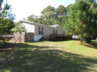 6 Dietz Rd, Saint Helena Island, SC 29920