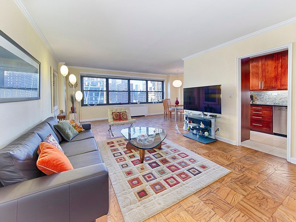 1st image of 160 W End Ave APT 21T