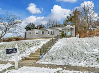 80 Snowapple Ln, Milford, CT 06460