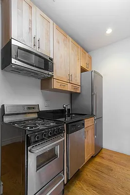 Rented by Centennial Properties NY | media 15