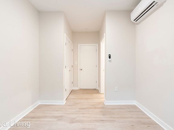 5th image of 631 E Clementine St Floor 1