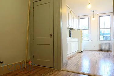 Rented by Rennit Inc.