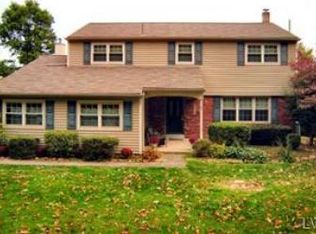 5731 Chestnut Hill Rd, Coopersburg, PA 18036