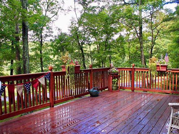 3rd image of 246 Sellersville Dr