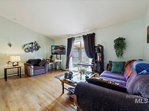 5th image of 1393 W Topanga Ct
