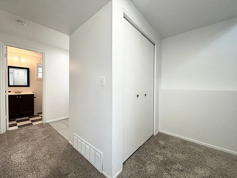 5020 W 6515 S — Photo 22