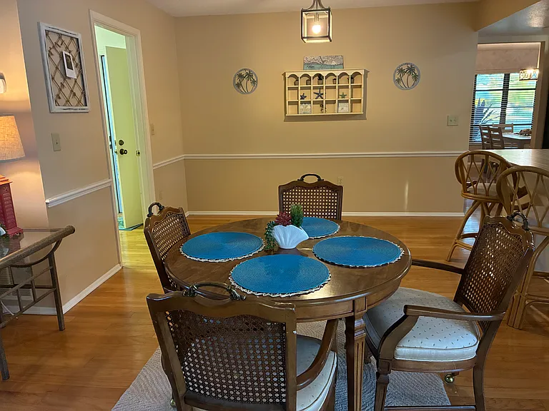 1319 Vermeer Dr — Photo 19