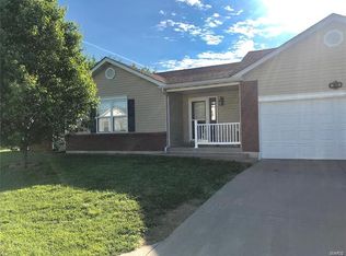 1804 W Adams Pl, Bowling Green, MO 63334