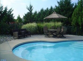 2175 Barn Swallow Ln, Gilbertsville, PA 19525