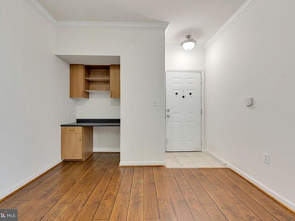 3rd image of 19608 Galway Bay Cir APT 303