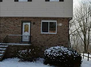 228-230 Old Leechburg Rd, Pittsburgh, PA 15239