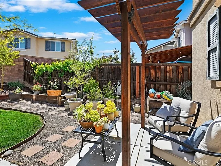 40174 Jaylene St — Photo 38