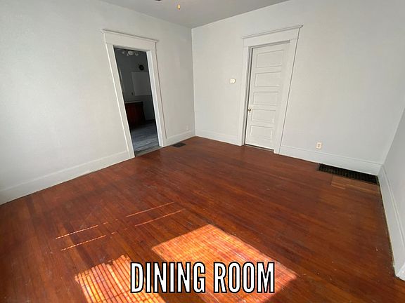 4th image of 58 Lake St