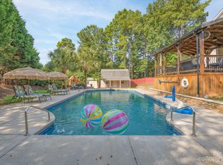 2703 Rondeau Ct, Matthews, NC 28105