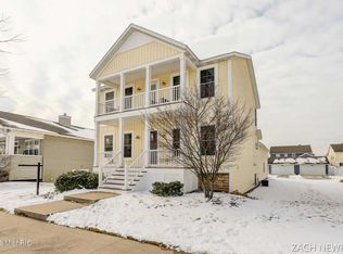 4689 W Perry Cir, Holland, MI 49424