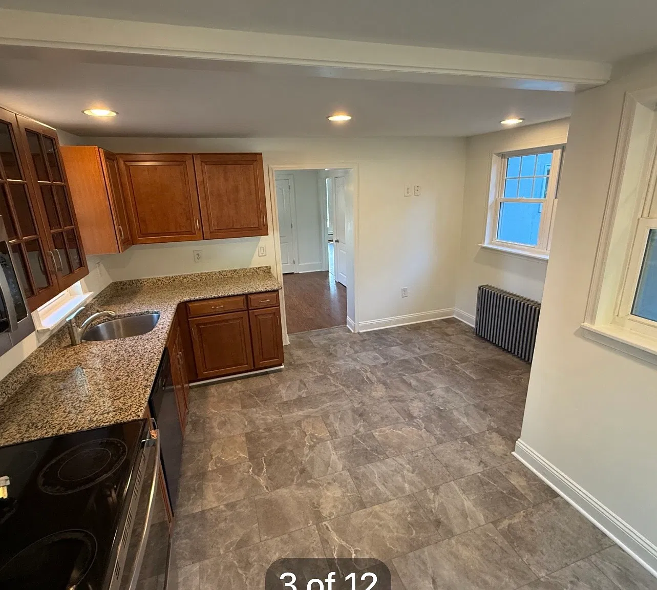 4 bed, 2500 sqft, $3,450 — Photo 2