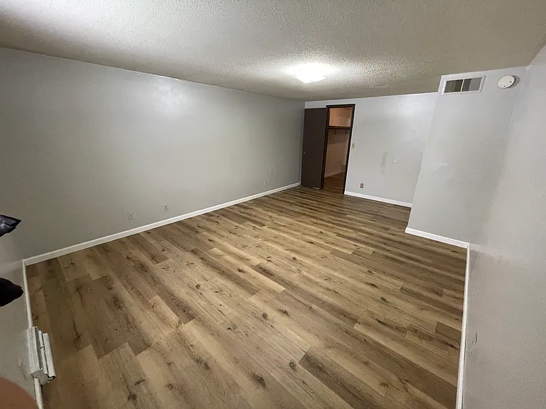4403 Germantown Dr — Photo 21