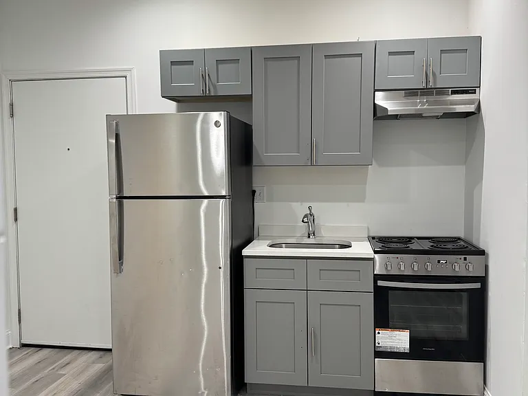 3857 N Broad St #3 — Photo 6
