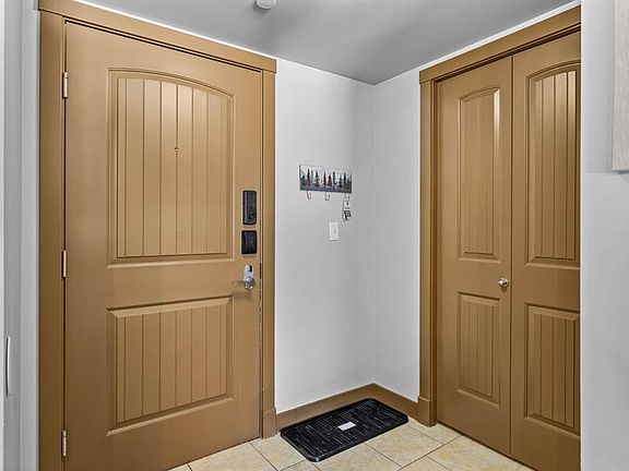 2nd image of 250 S 2nd Ave #3106