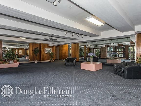 2nd image of 570 Broadway #208