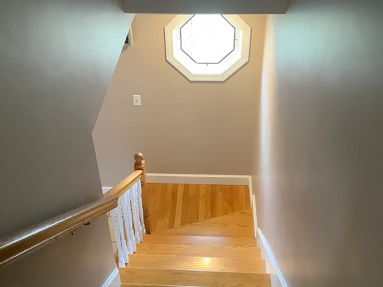 43 Dorothy Ave — Photo 22
