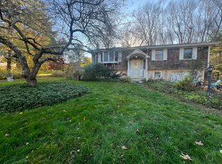 22 Yeomans Rd, Columbia, CT 06237