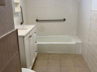 31 Louise St, Worcester, MA 01607