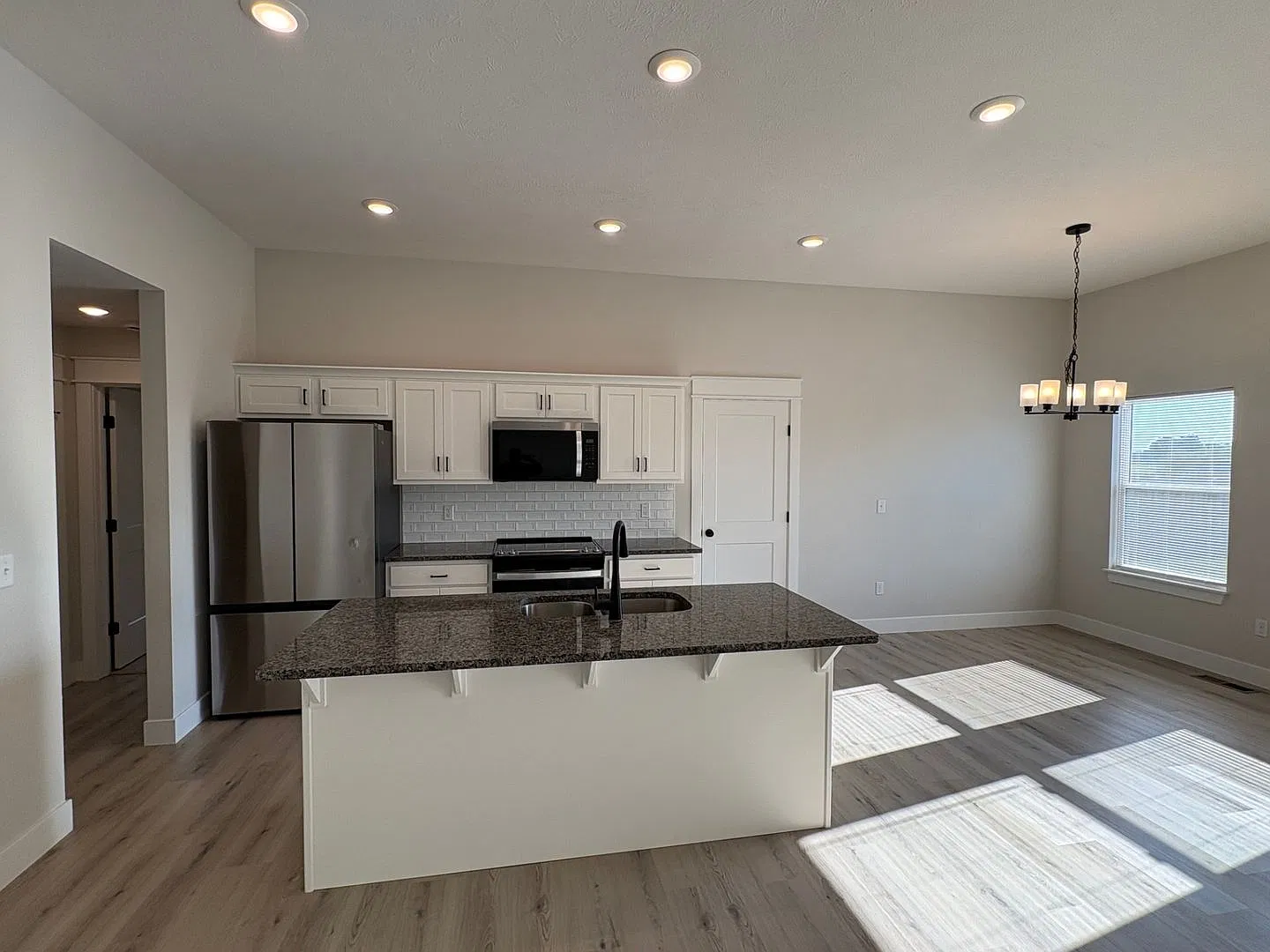Welcome Home! Don't Miss This One — Photo 2