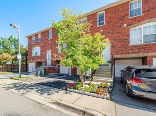 6880 Meadowvale Town Centre Cir #57, Mississauga, ON L5N 7T4