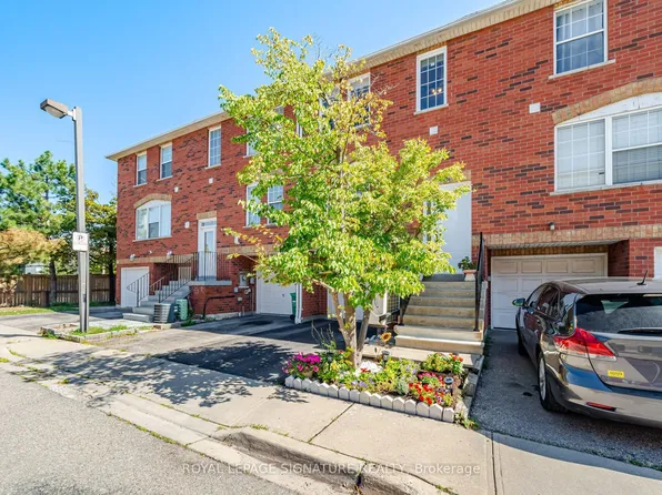 6880 Meadowvale Town Centre Cir #57, Mississauga, ON L5N 7T4