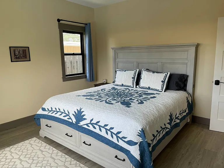 1052 Kahili Pl — Photo 9