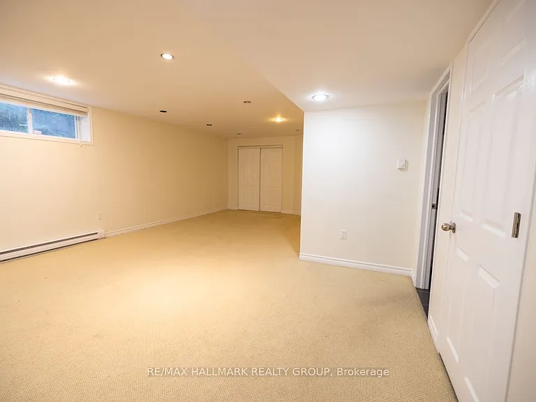 281 Goldridge Dr — Photo 28