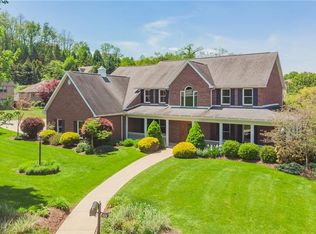 1551 Rosewood Cir, North Huntingdon, PA 15642