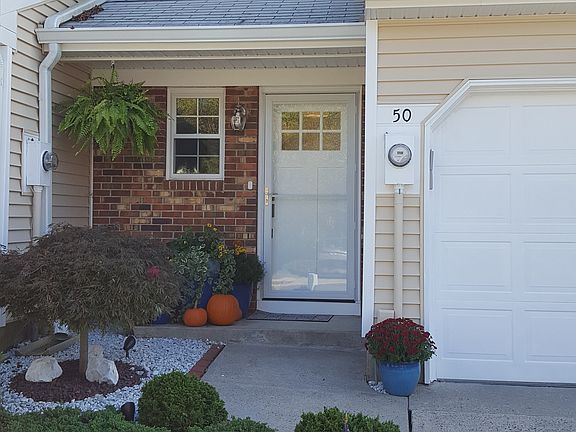 50 Redwood Drive, Front