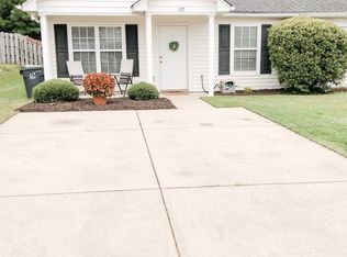 125 Palm Ct, Lexington, SC 29072