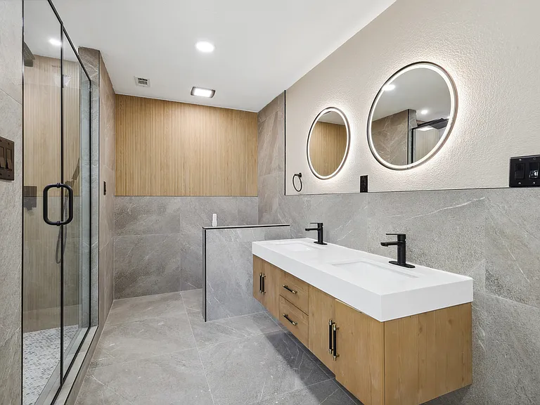 6043 Fieldstone Dr — Photo 24
